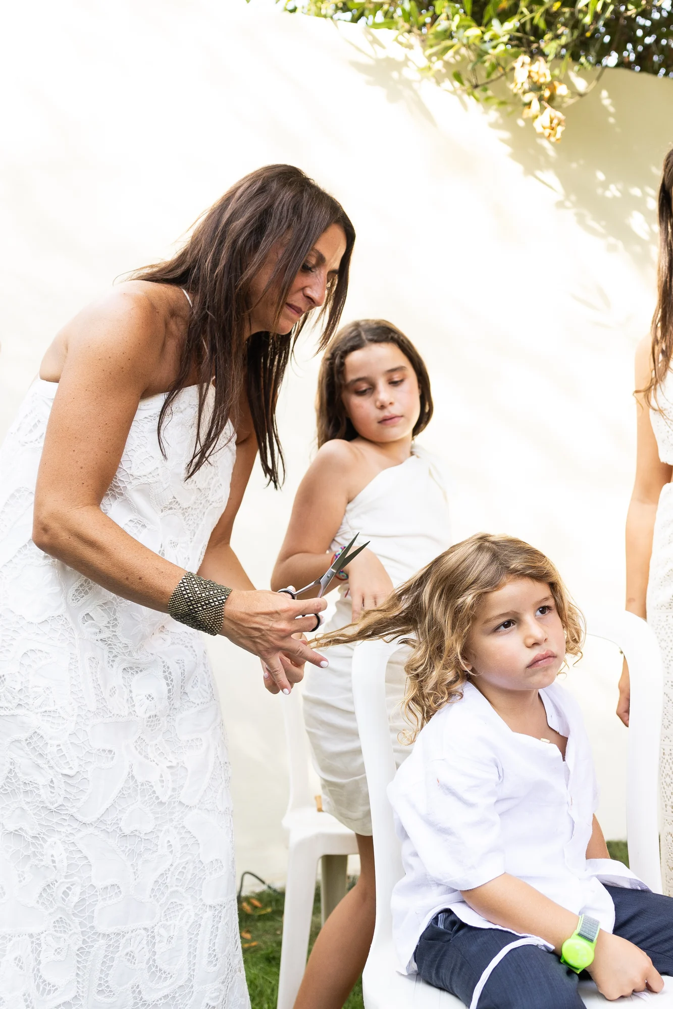 Coupe de cheveux : la première mèche