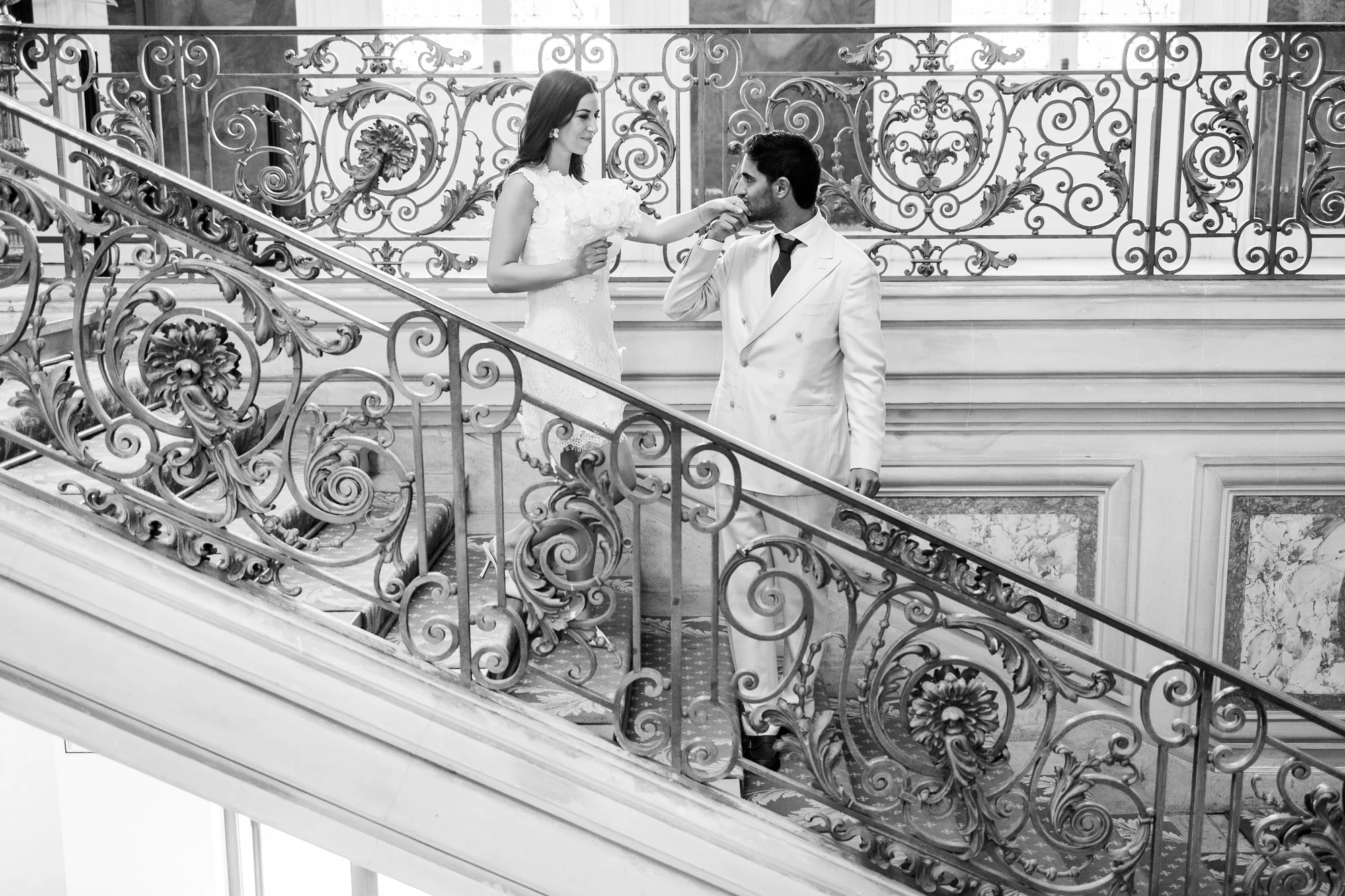 Le grand escalier, en noir et blanc
