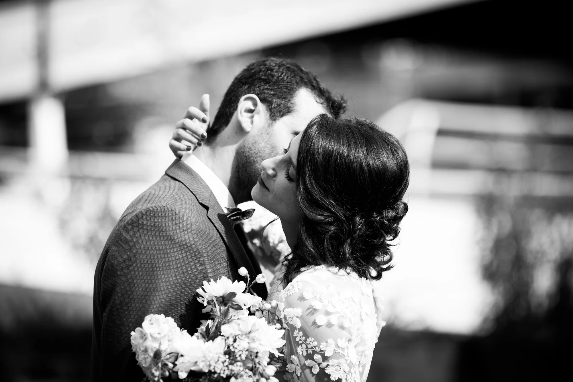 Le baiser, en noir et blanc